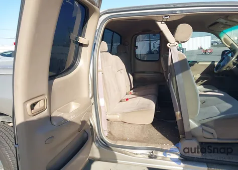 2002 Toyota Tundra Sr5 from USA, damaged, VIN 5TBRN34112S241930